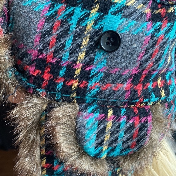 Claire’s - plaid Faux Fur Aviator Style Hat for women - Picture 4 of 14